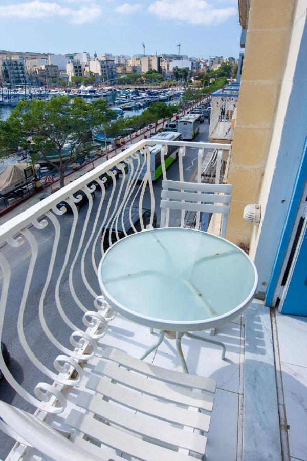 Seafront Room Msida Eksteriør bilde